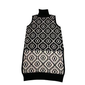 NO BRAND Sleeveless Turtleneck Sweater Top Tunic Size Small Aztec Print Neutral